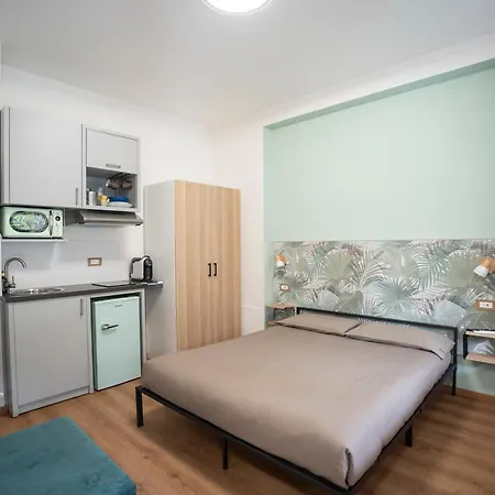 Macadamia Tuscany House