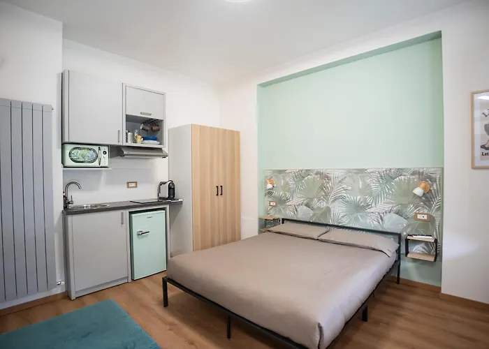 Macadamia Tuscany House